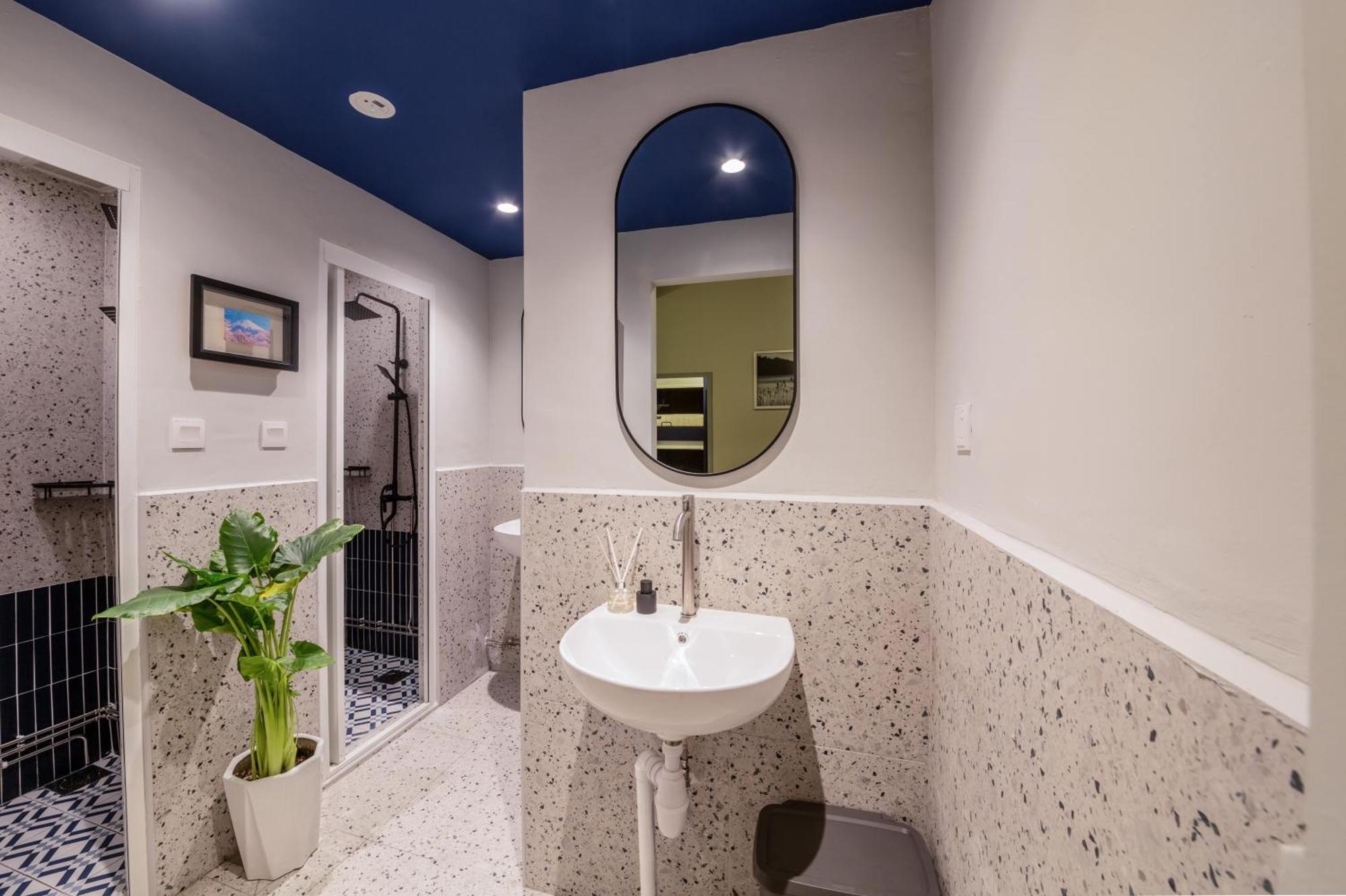 Hostel Bluewaters Female-only