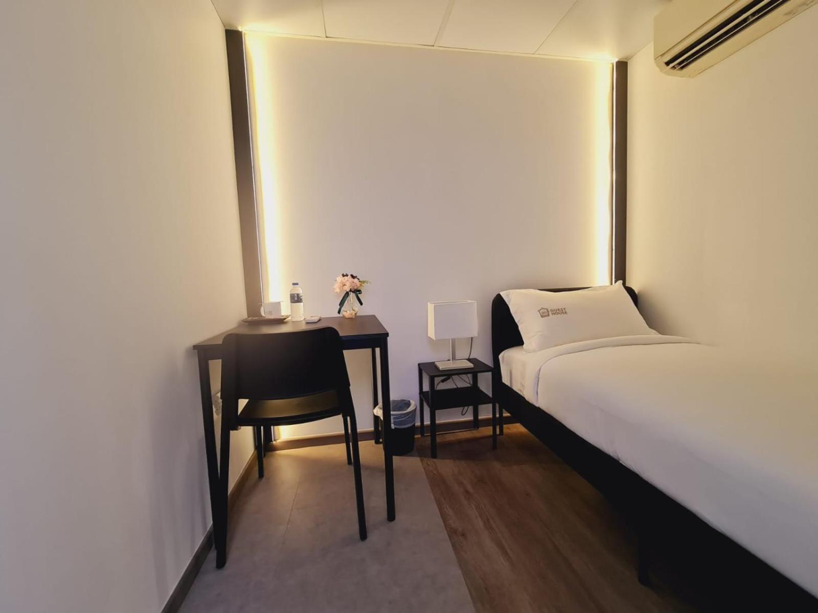 K2 Hotel *