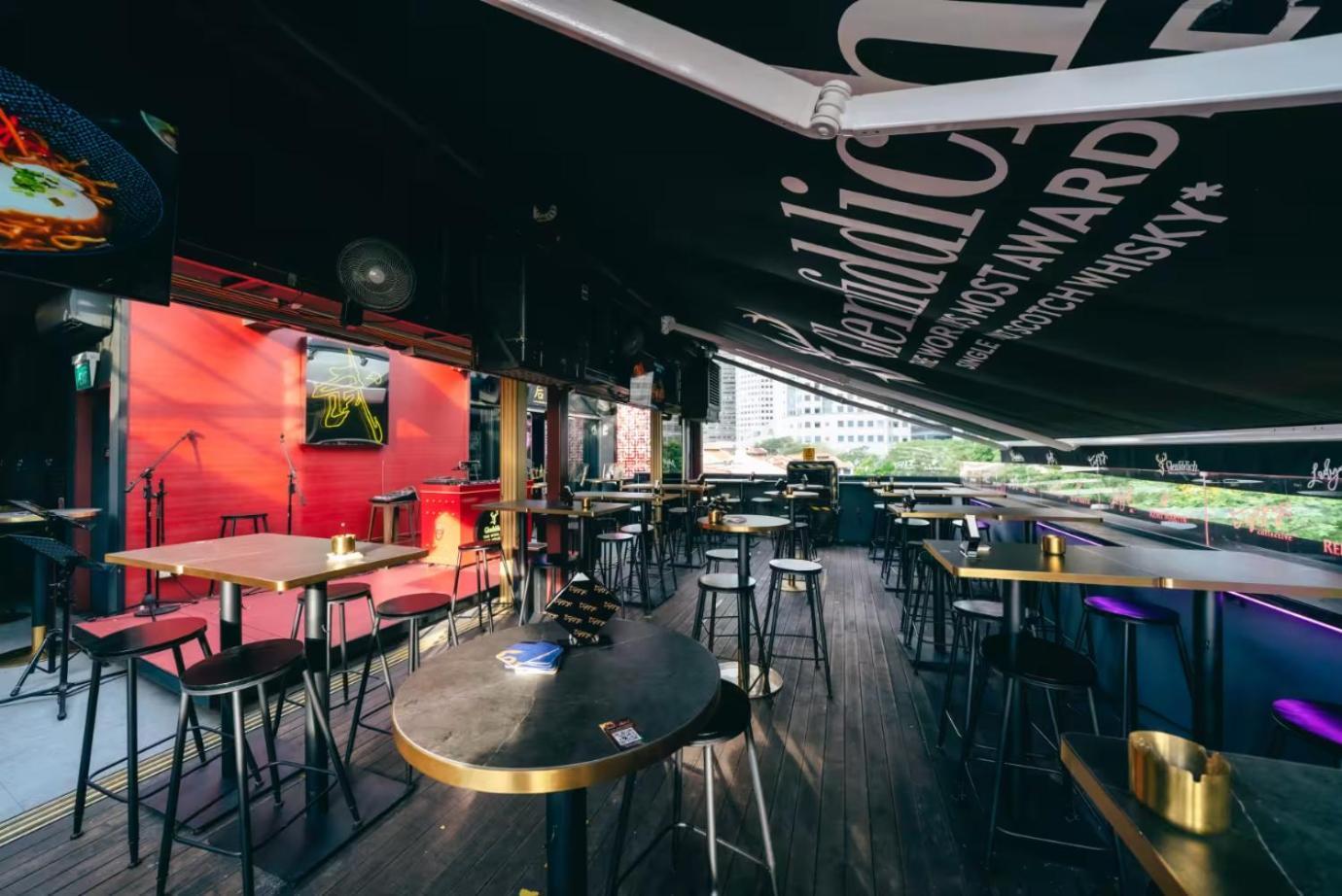 Bluewaters Female-only Hostel Singapore