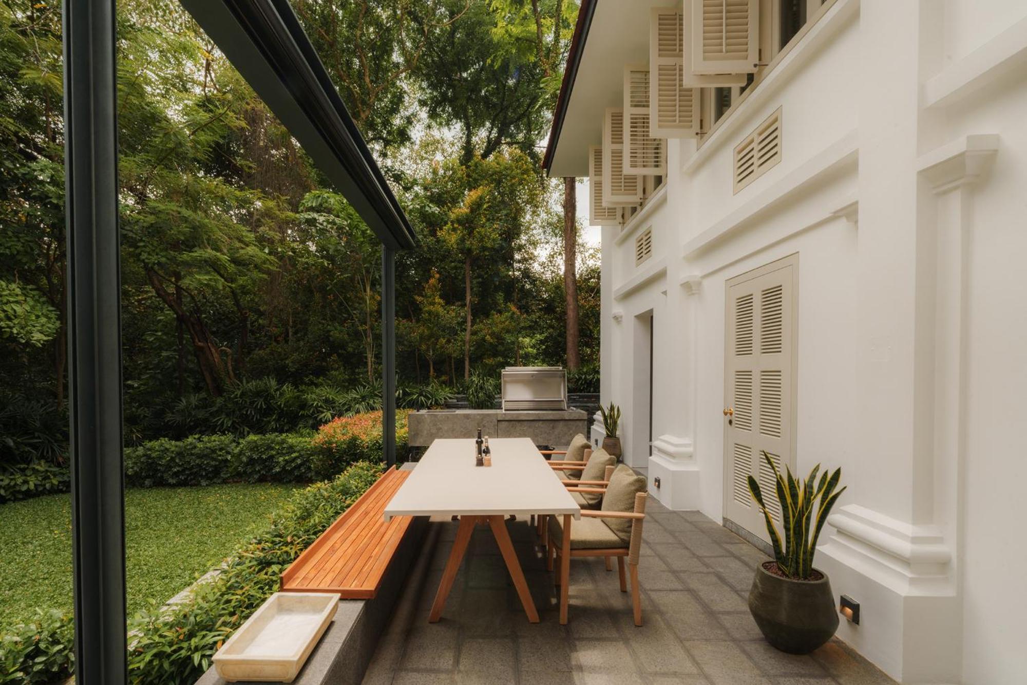 Hotel Capella 5*