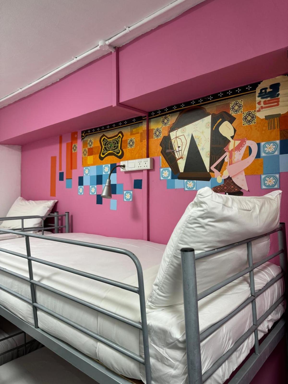 Hostel Checkers Singapore