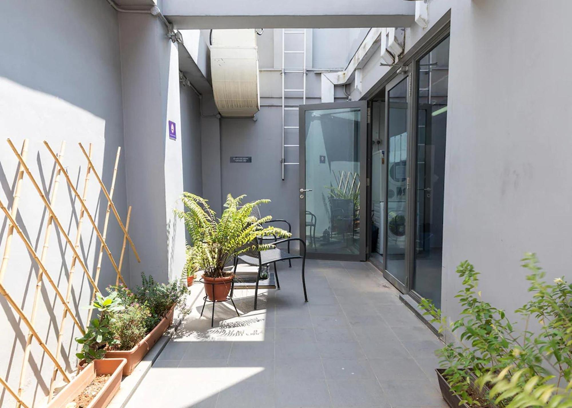 Checkers Hostel