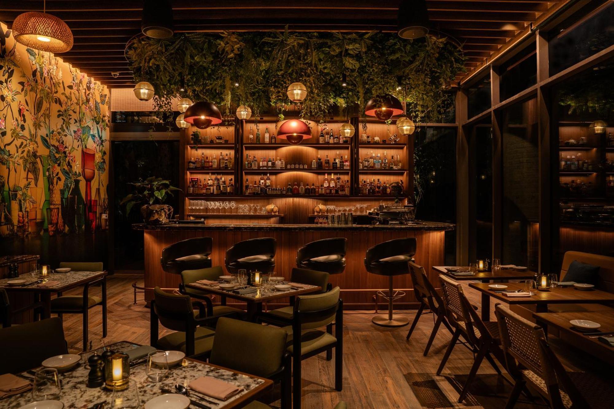 The Standard, 5* Singapore