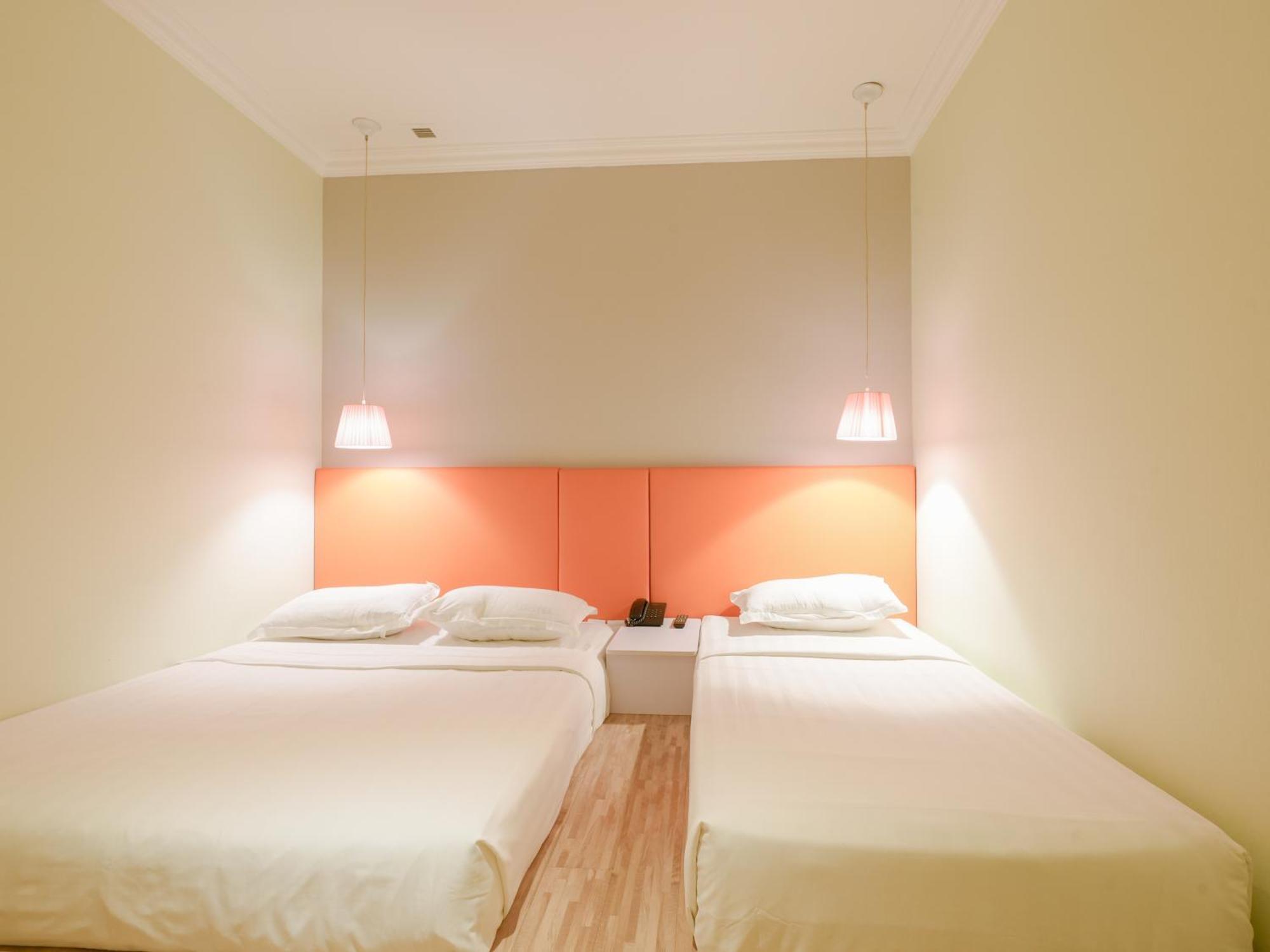 Hotel A Joo Chiat 3*