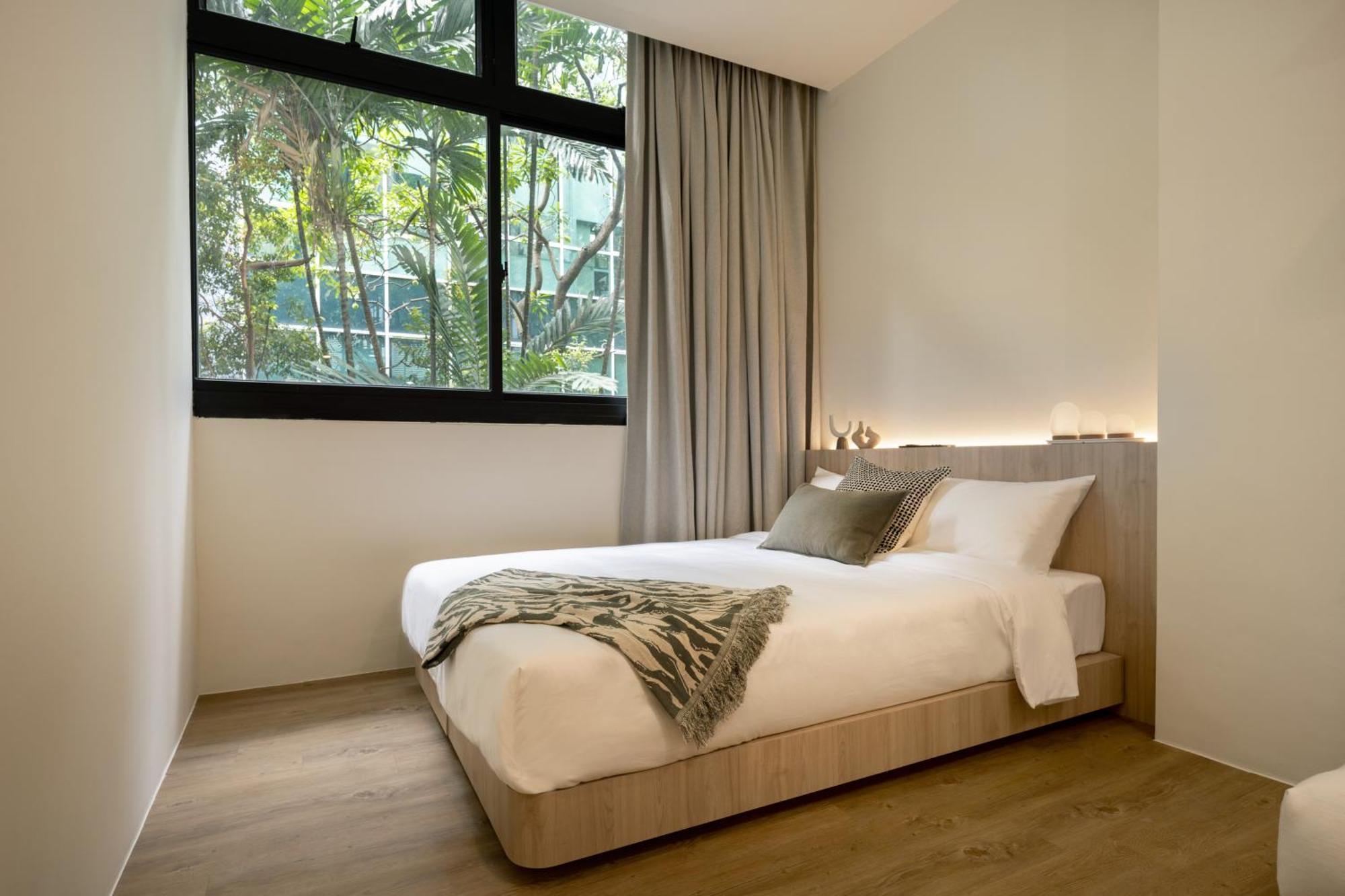 Alma House Hotel *