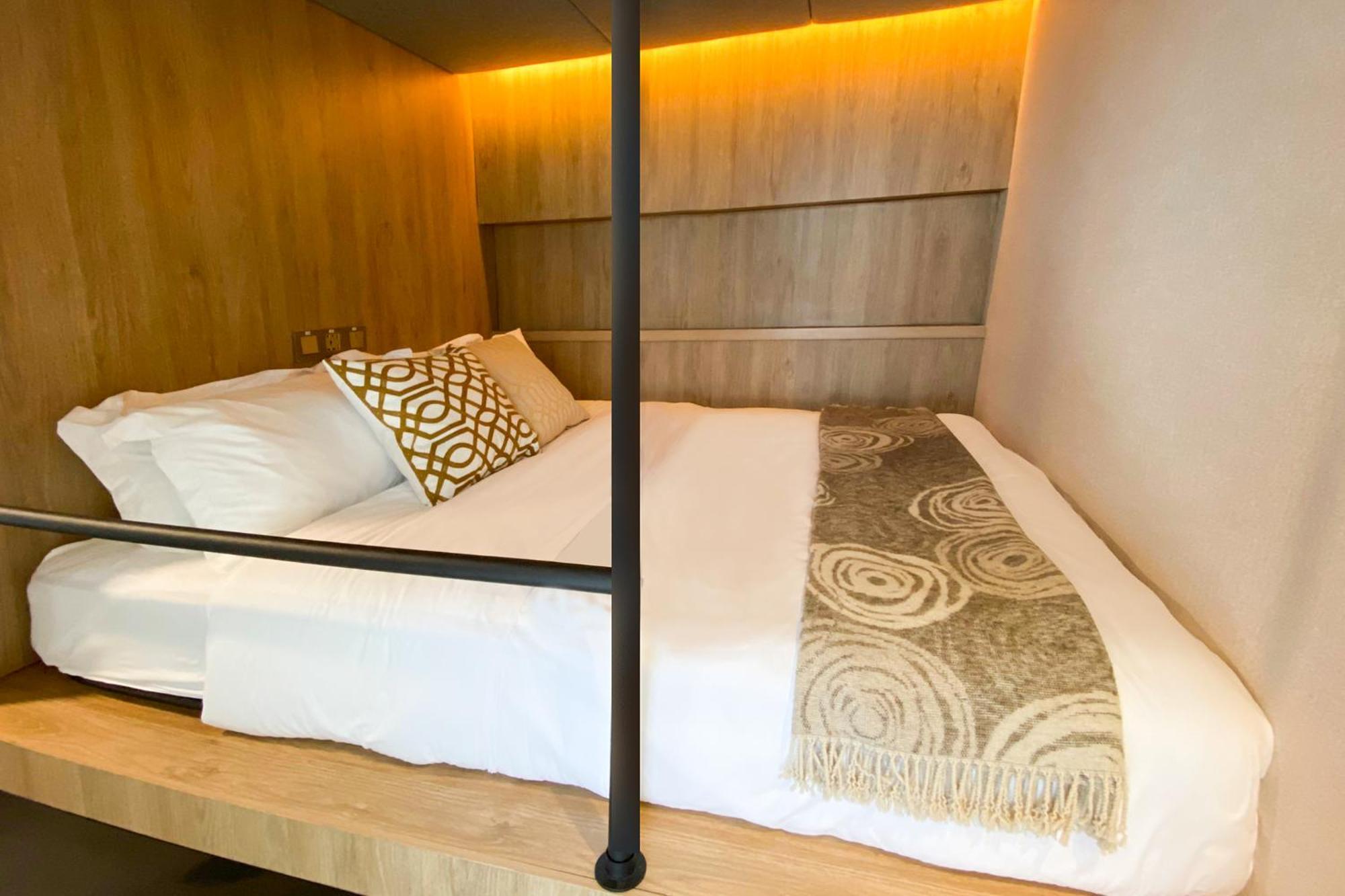 St Signature Tanjong Pagar, Short Overnight, 12 Hours, 8pm-8am Singapore