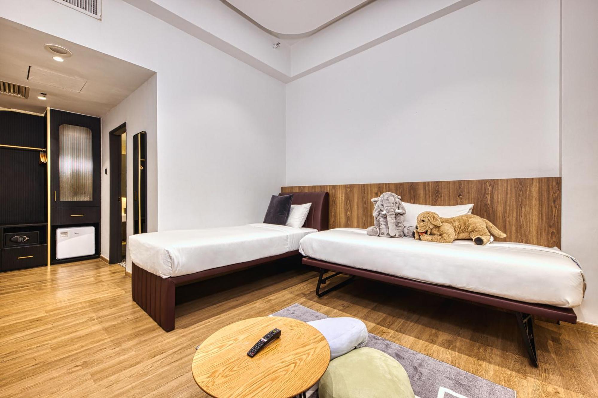 Aparthotel Owen House By Habyt 4*