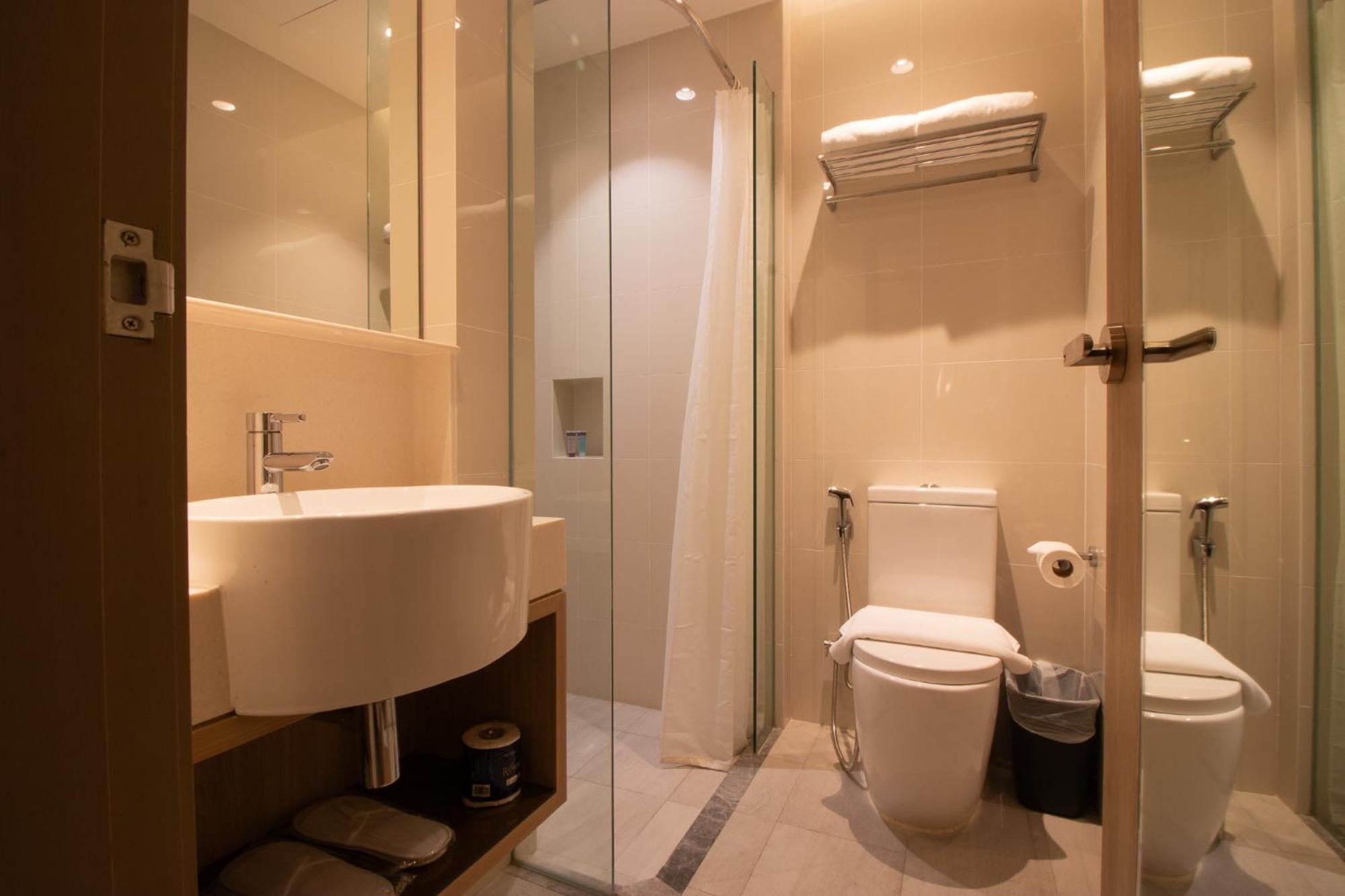 Aqueen Prestige Jalan Besar Hotel Singapore