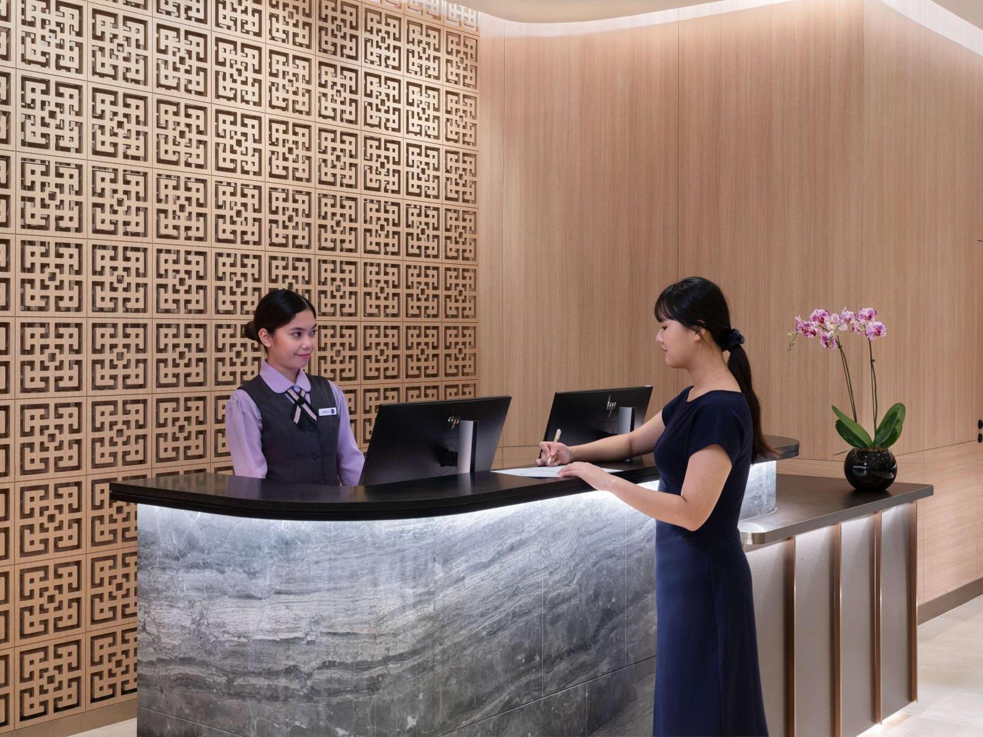 Grand Mercure Roxy 4* Singapore