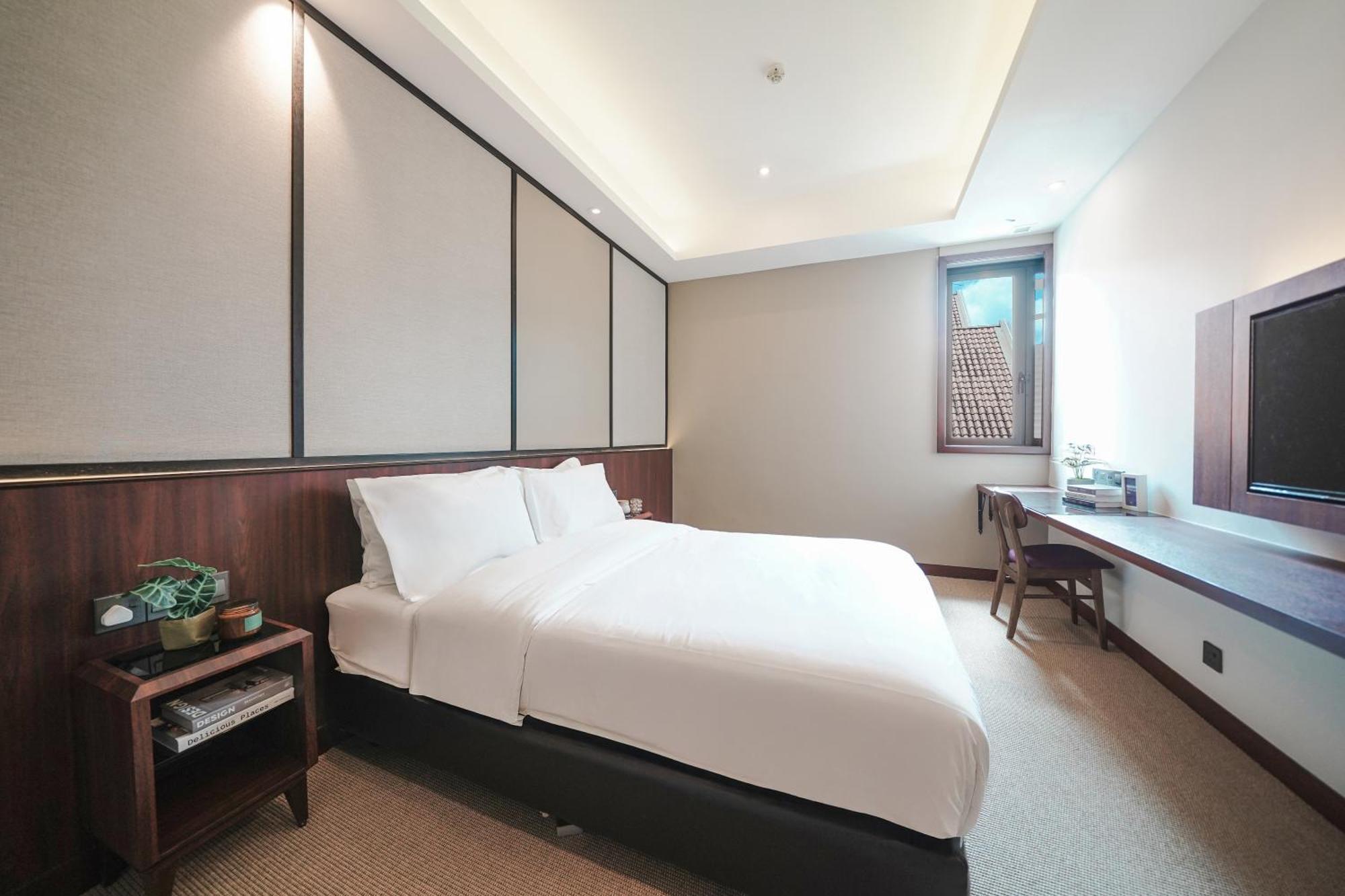 Stories Joo Chiat, A By Cove - Paya Lebar, - Newly Renovated