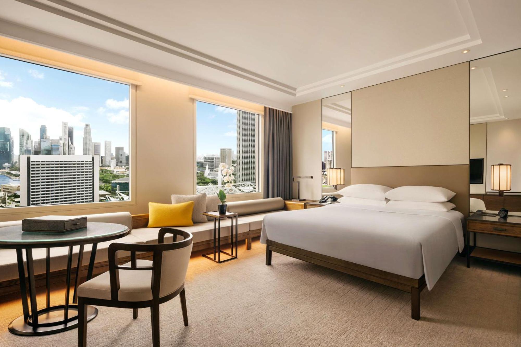 Hotel Conrad Singapore Marina Bay 5*