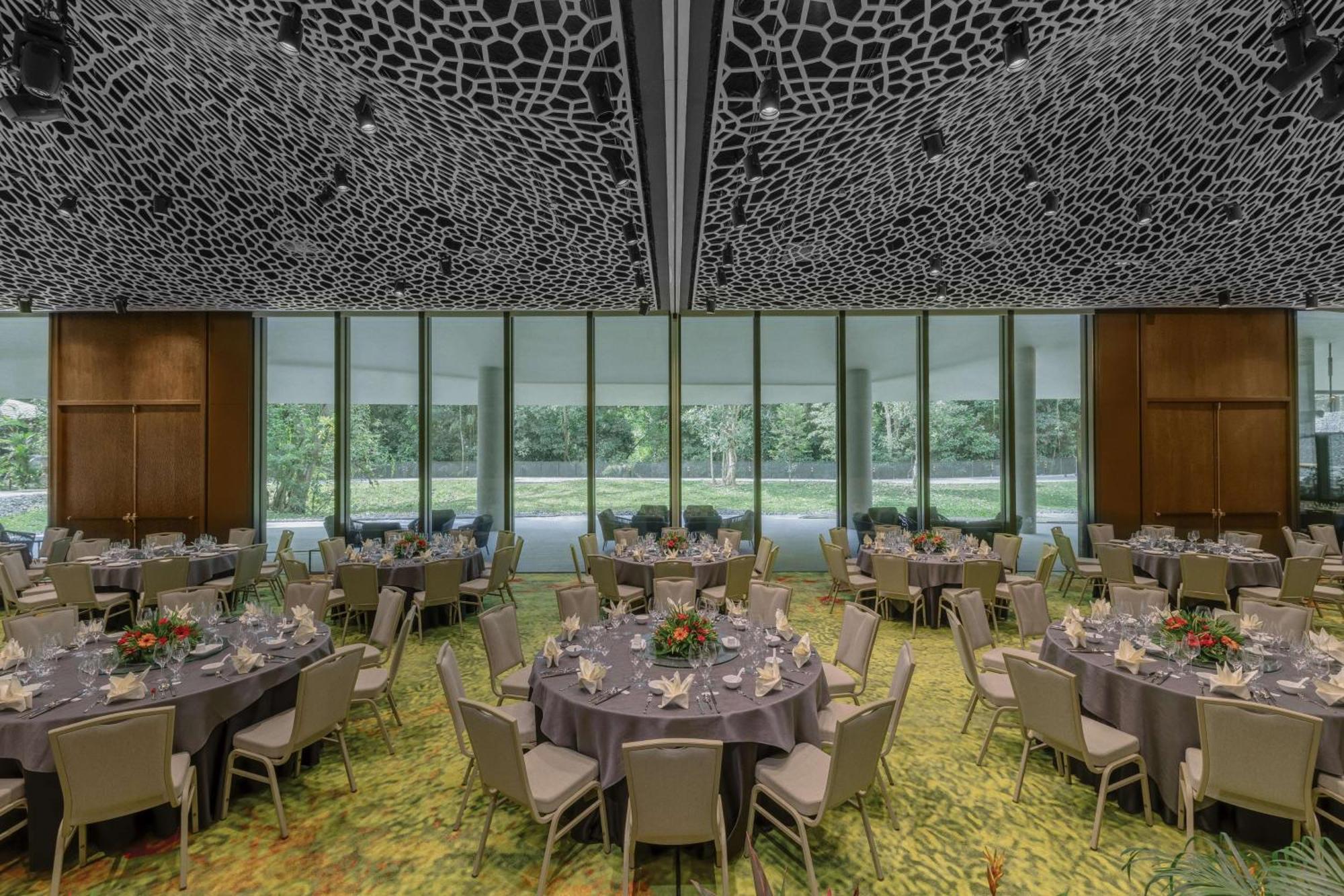 Mandai Rainforest By Banyan Tree Hotel *
