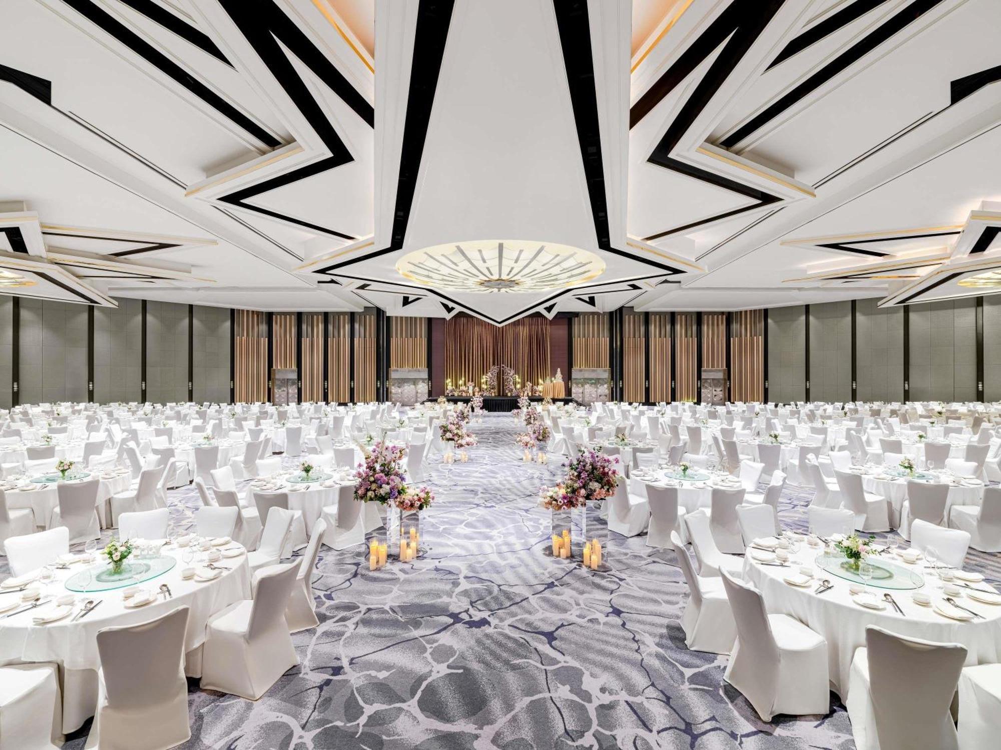 Fairmont Hotel
