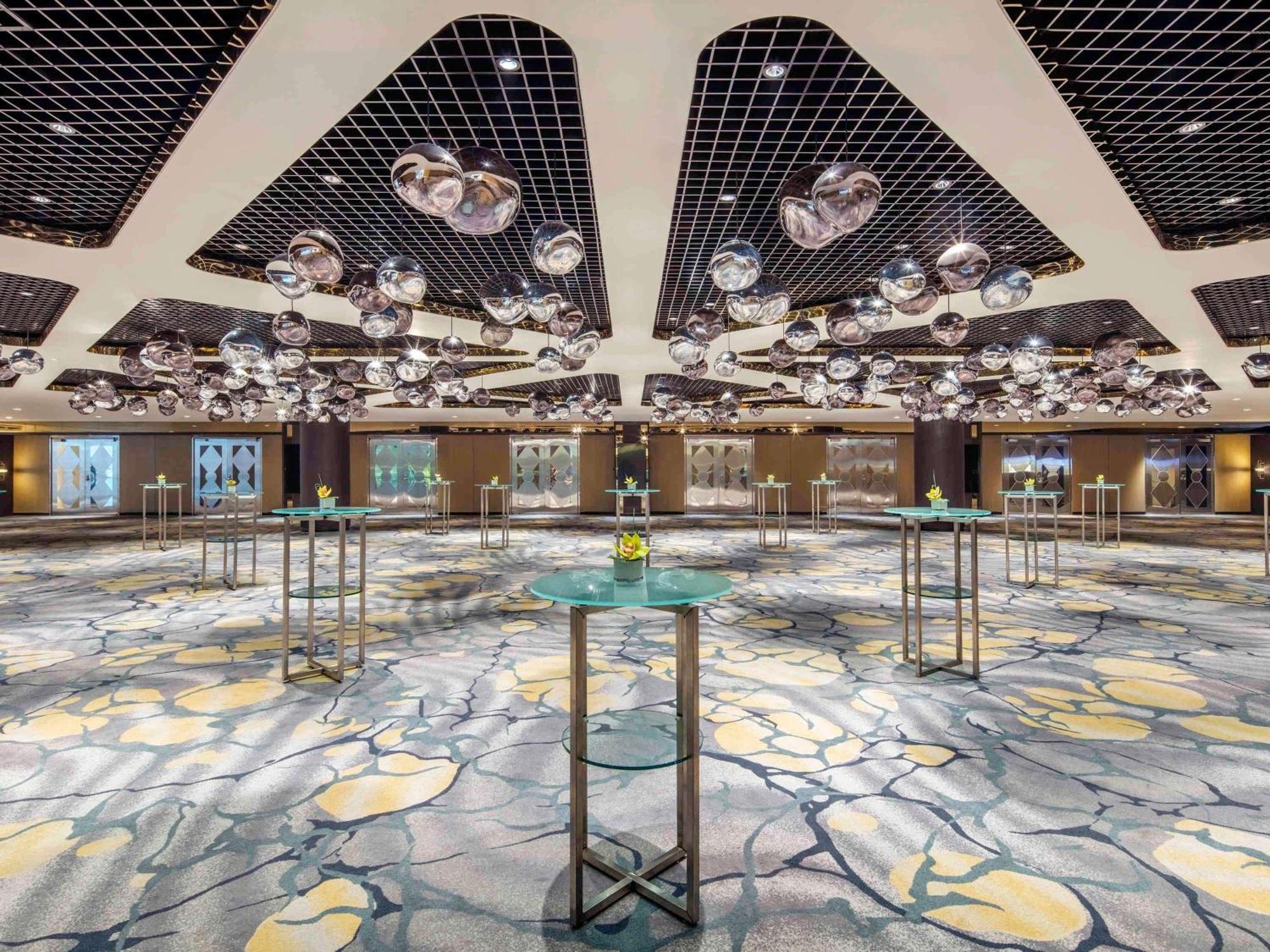 Fairmont Hotel 5*