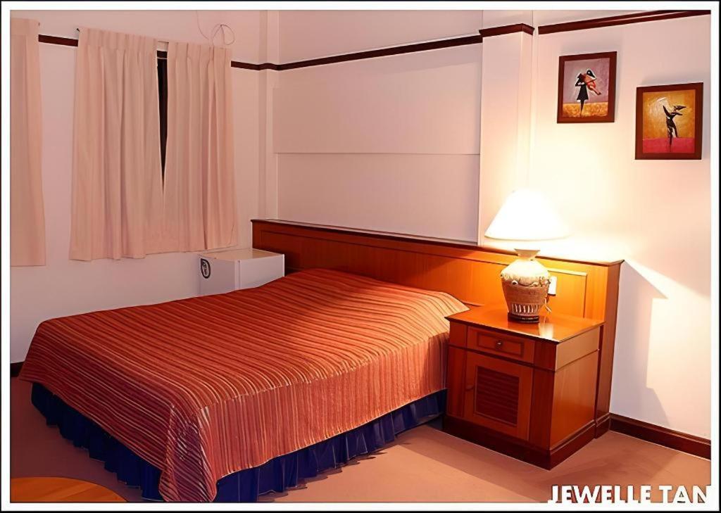 Hotel South East Singapore