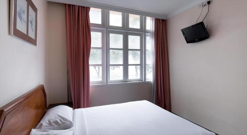 Hotel Penta 3*
