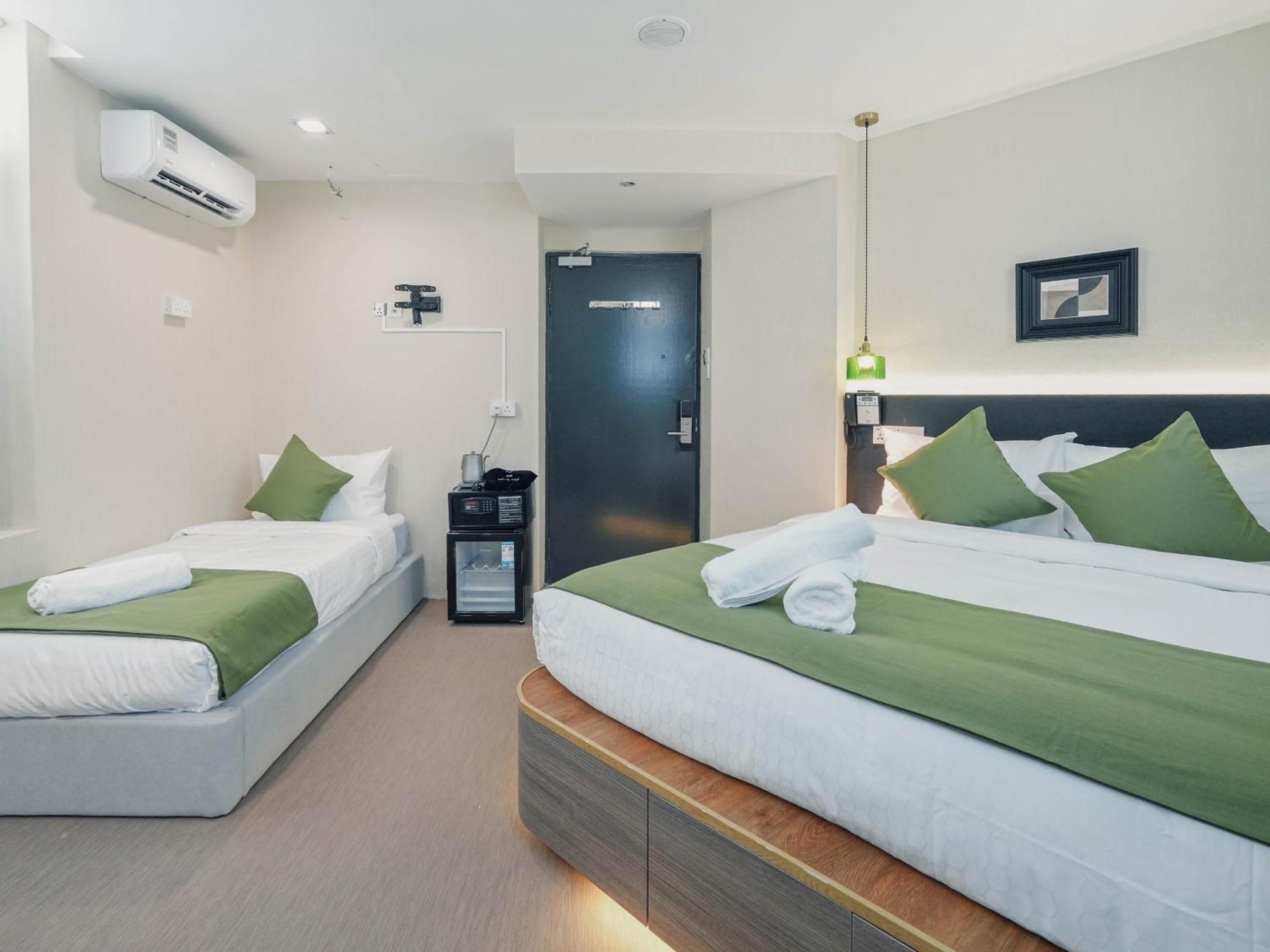 Hotel A Chinatown, Formerly 1929 - Newly Renovated 3*