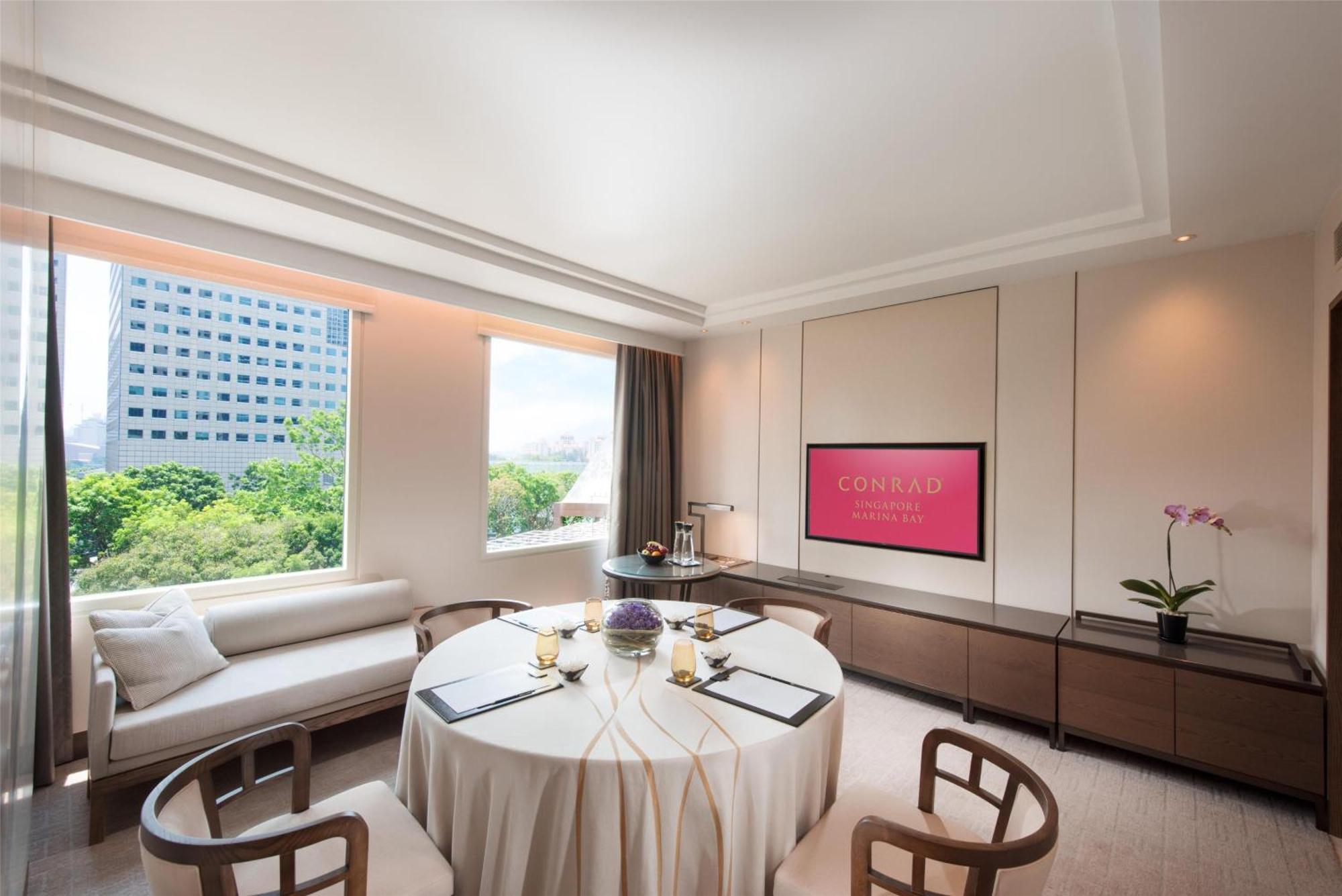 Conrad Marina Bay Hotel