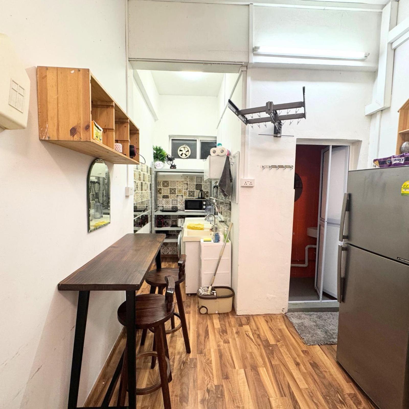 Apartment Spacious At Citycentre Singapore