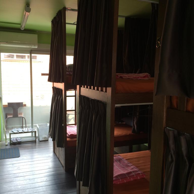 Hostel 60s *