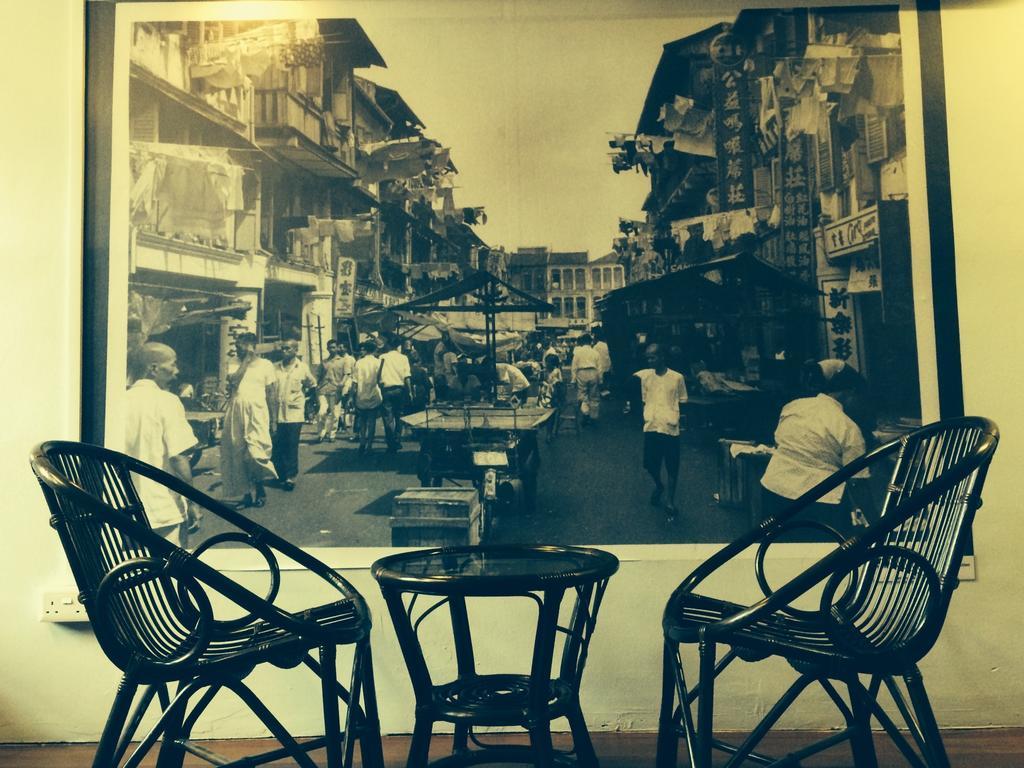 60s Hostel *