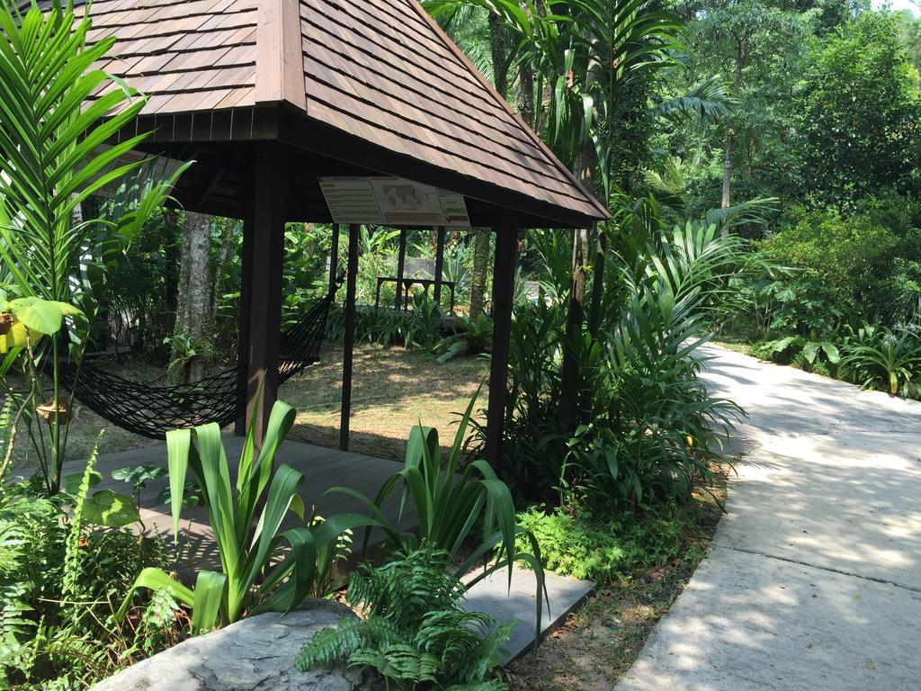 Siloso Beach - Sentosa Resort