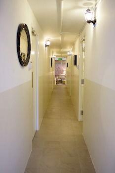 Hostel Blanc