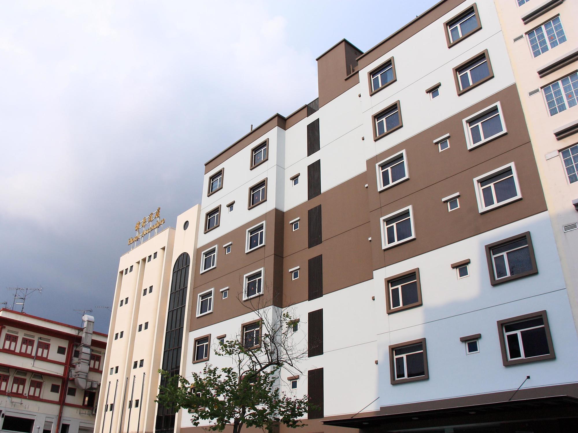 Ibis Budget Sapphire 2*