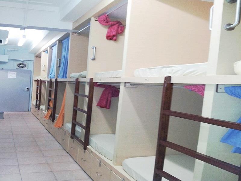 Meadows Capsule hotel *