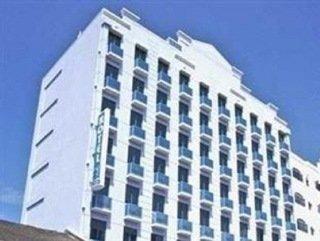 81 Premier Hollywood Hotel Singapore