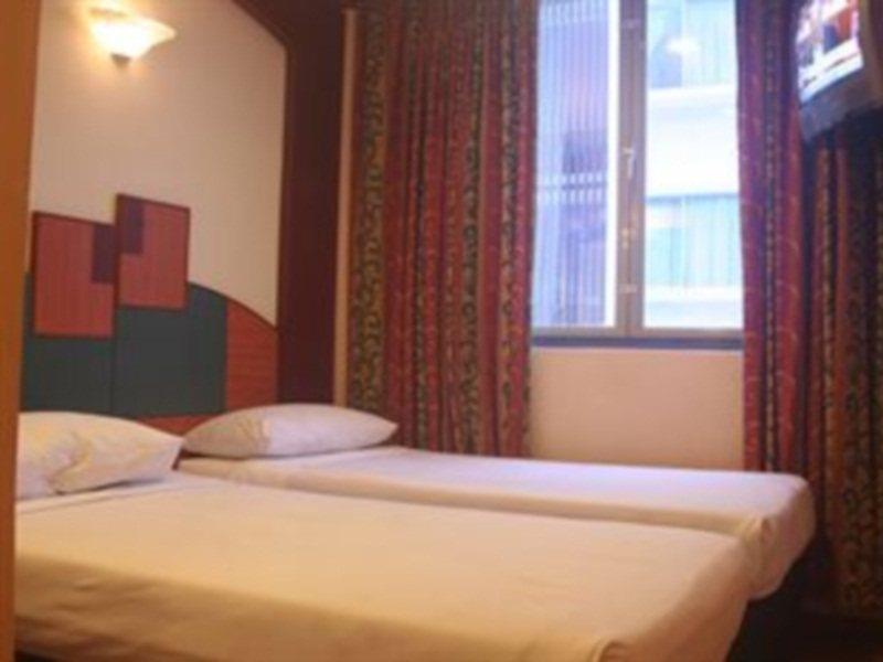 Hotel Venue The Lily 3*