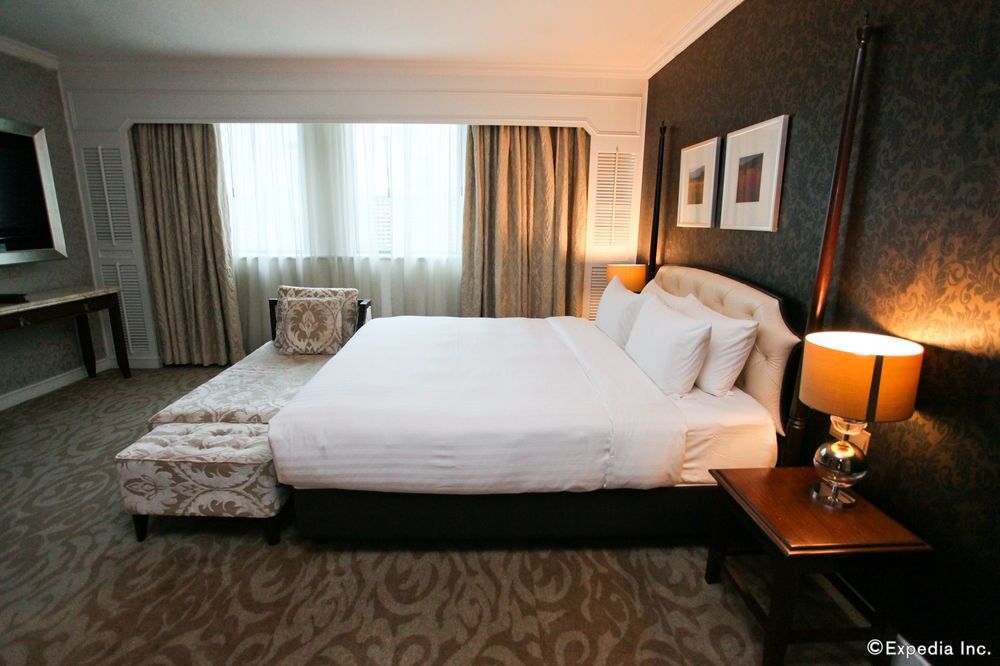Vibe Orchard Hotel