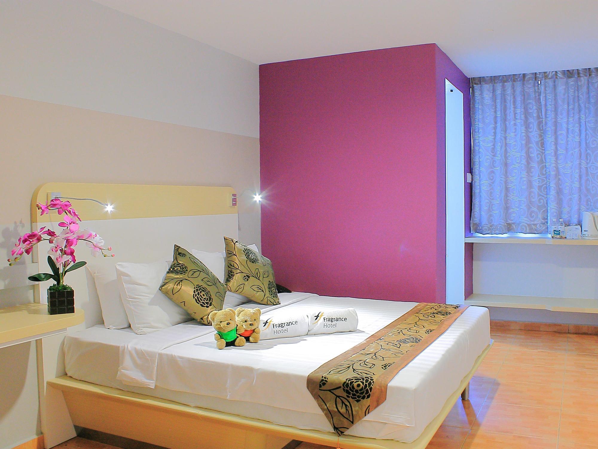 Ibis Budget Crystal Hotel