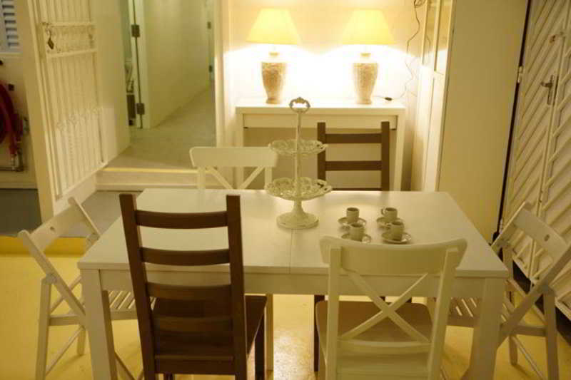 Blanc Hostel Singapore