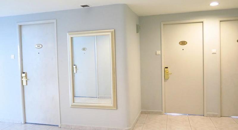 Ibis Budget Ametrine Singapore