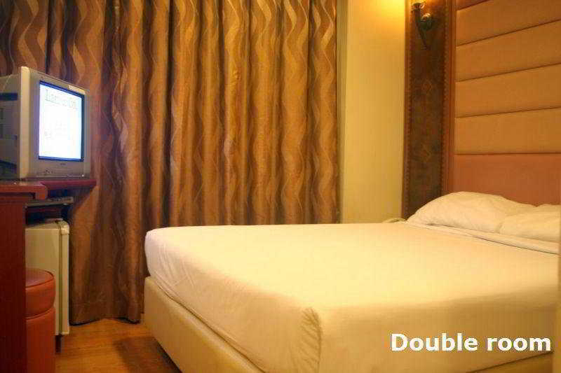 Hotel 81 Gold