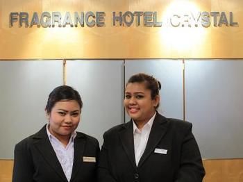 Ibis Budget Crystal Hotel 2*