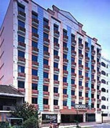 Hotel 81 Premier Hollywood