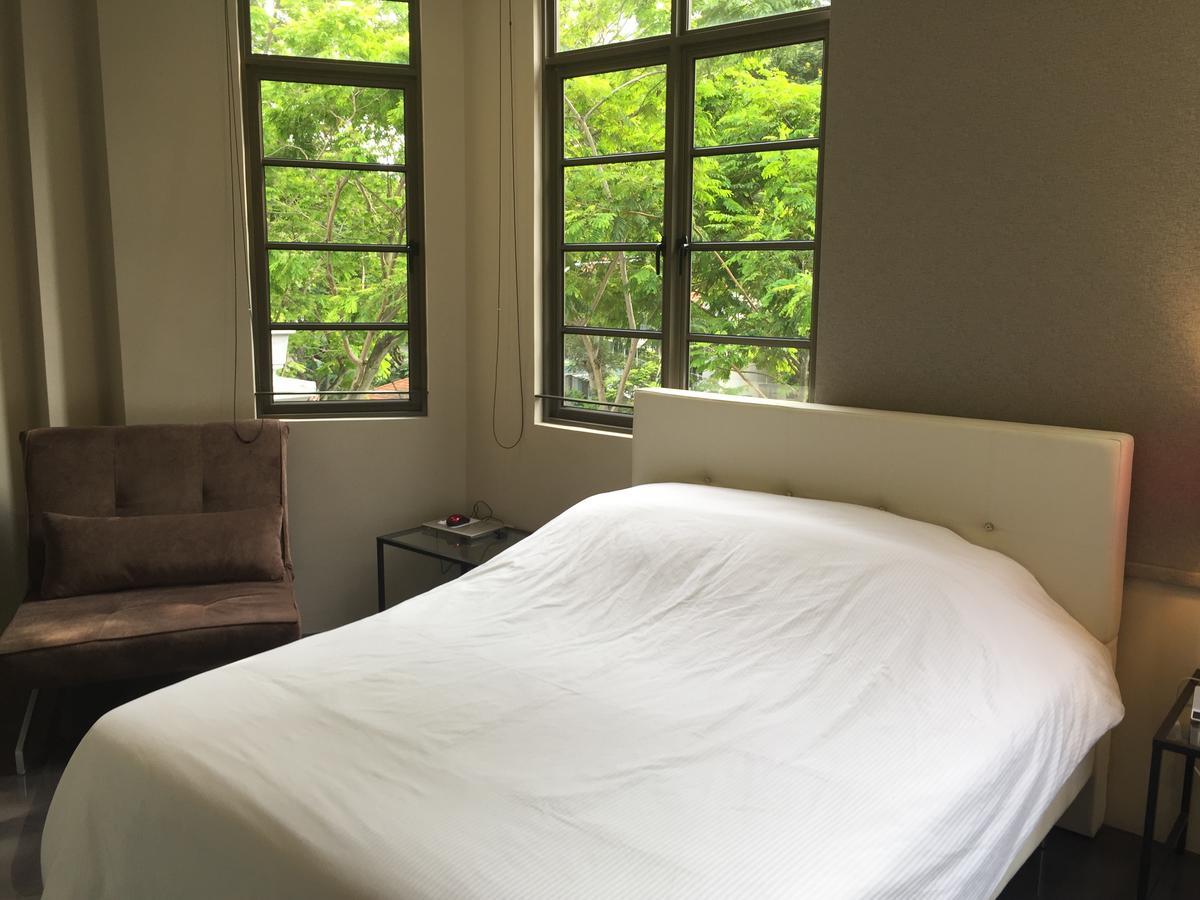 Triple 2 Studio Aparthotel Singapore
