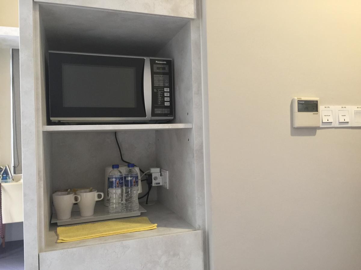 Triple 2 Studio Aparthotel