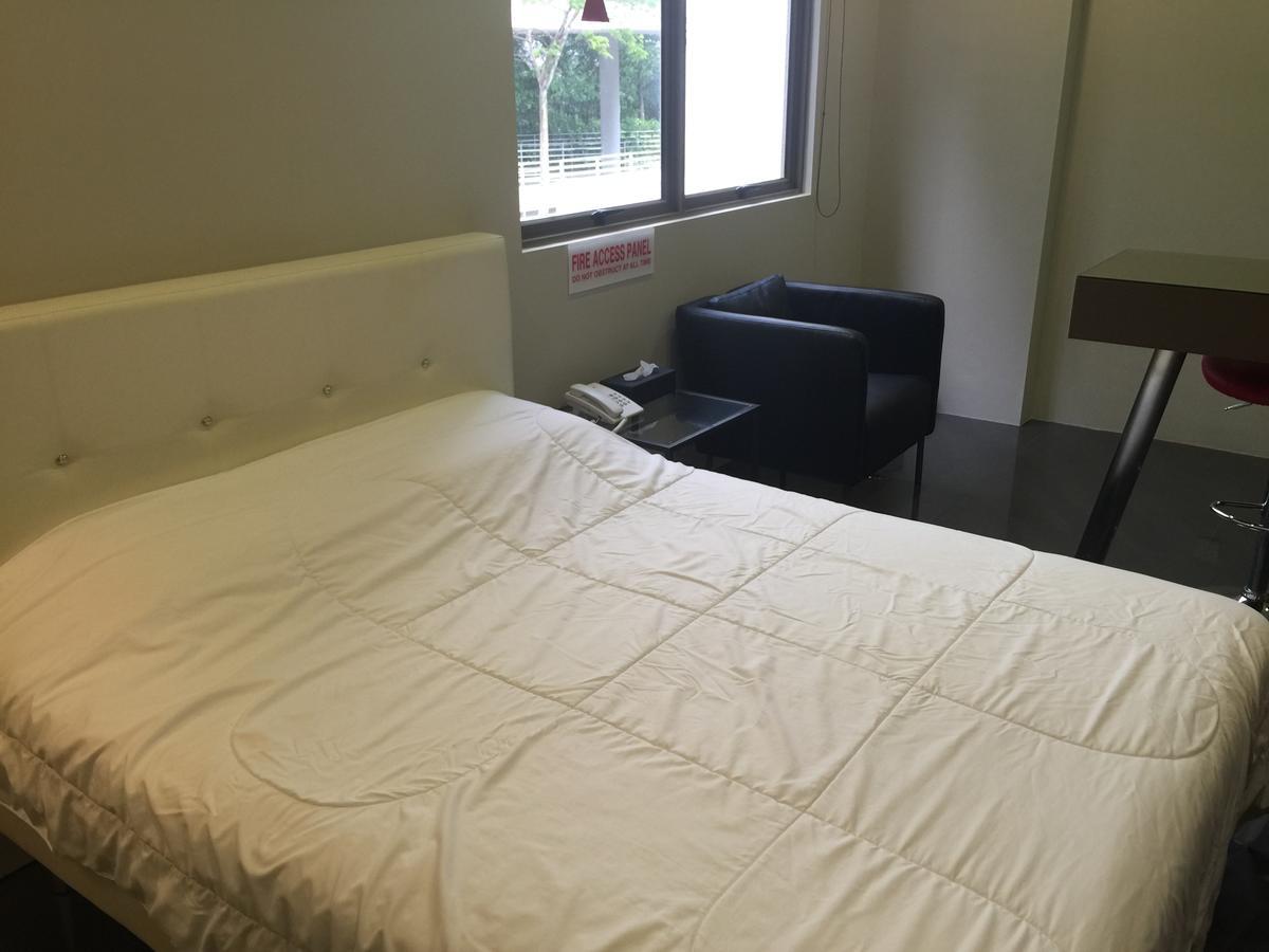 Aparthotel Triple 2 Studio Singapore
