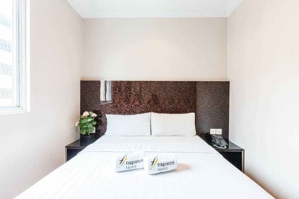 Ibis Budget Emerald 2* Singapore