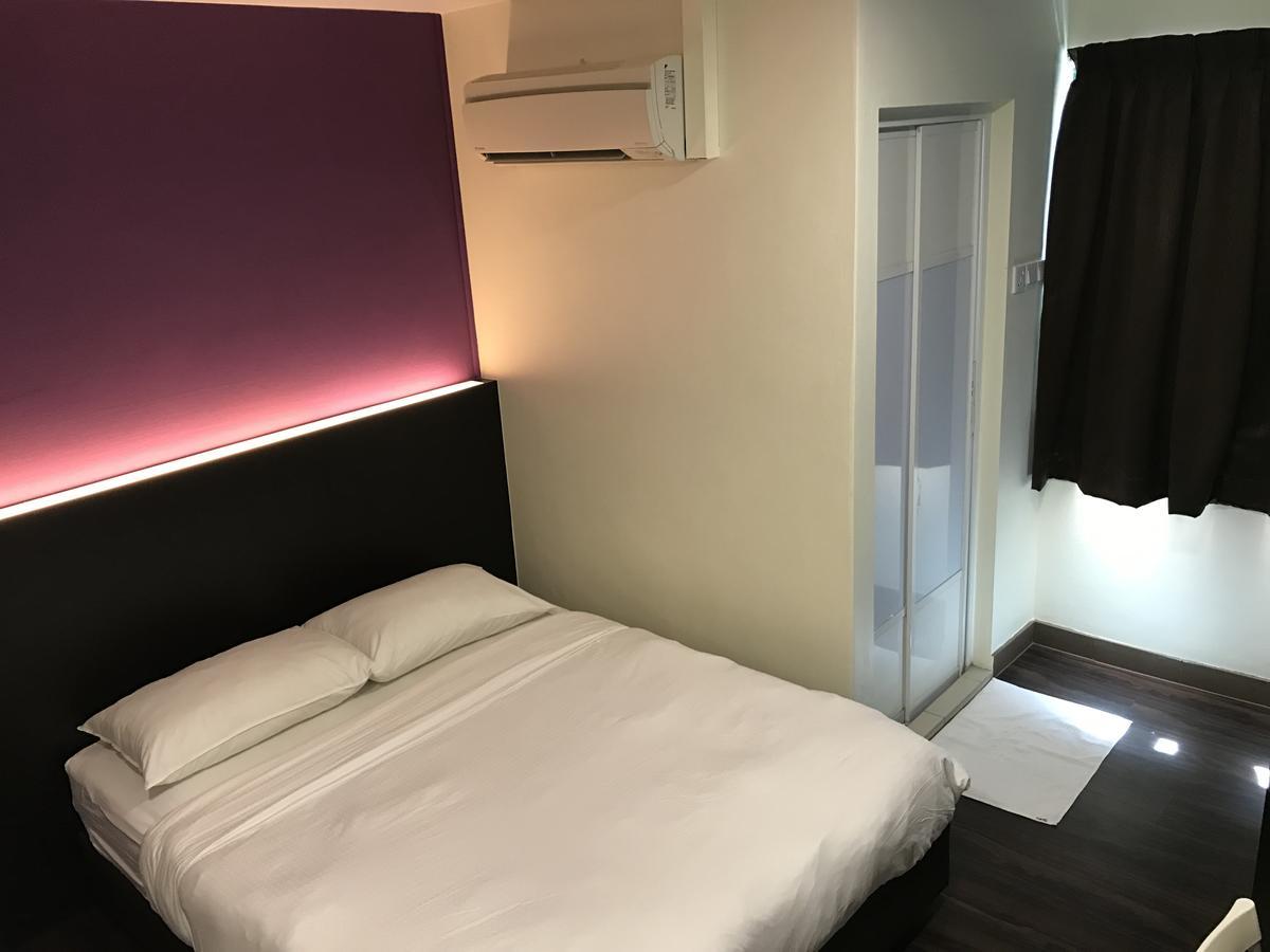 Hotel L At 51 Desker 2*