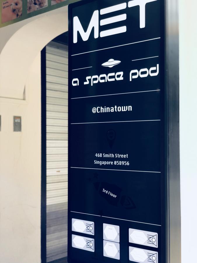 Met A Space Pod @ Chinatown 2* Singapore