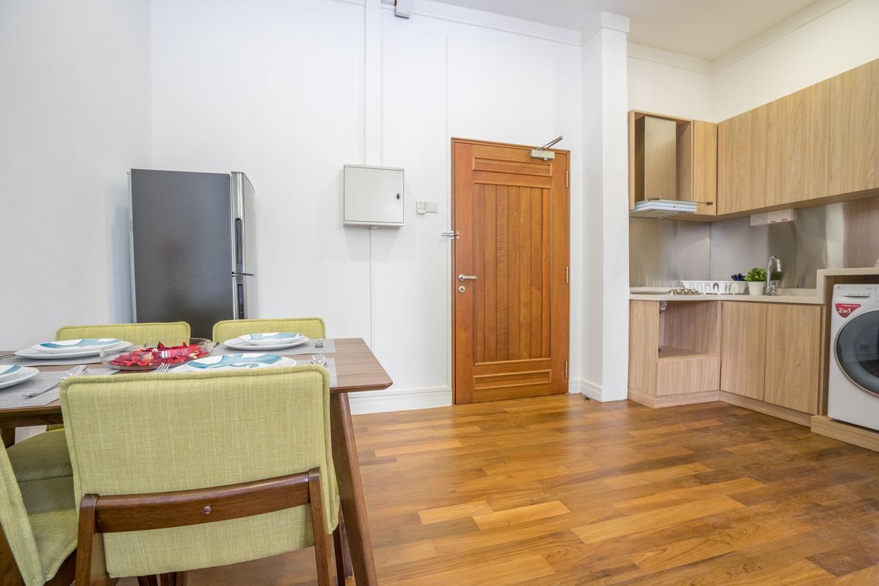 Clubhouse Residences Serviced - Staycation Approved Apartment Singapore