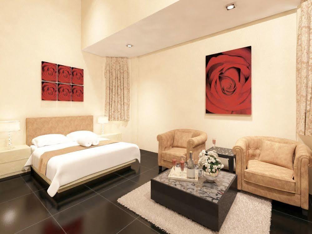 Aparthotel Triple 2 Studio Singapore