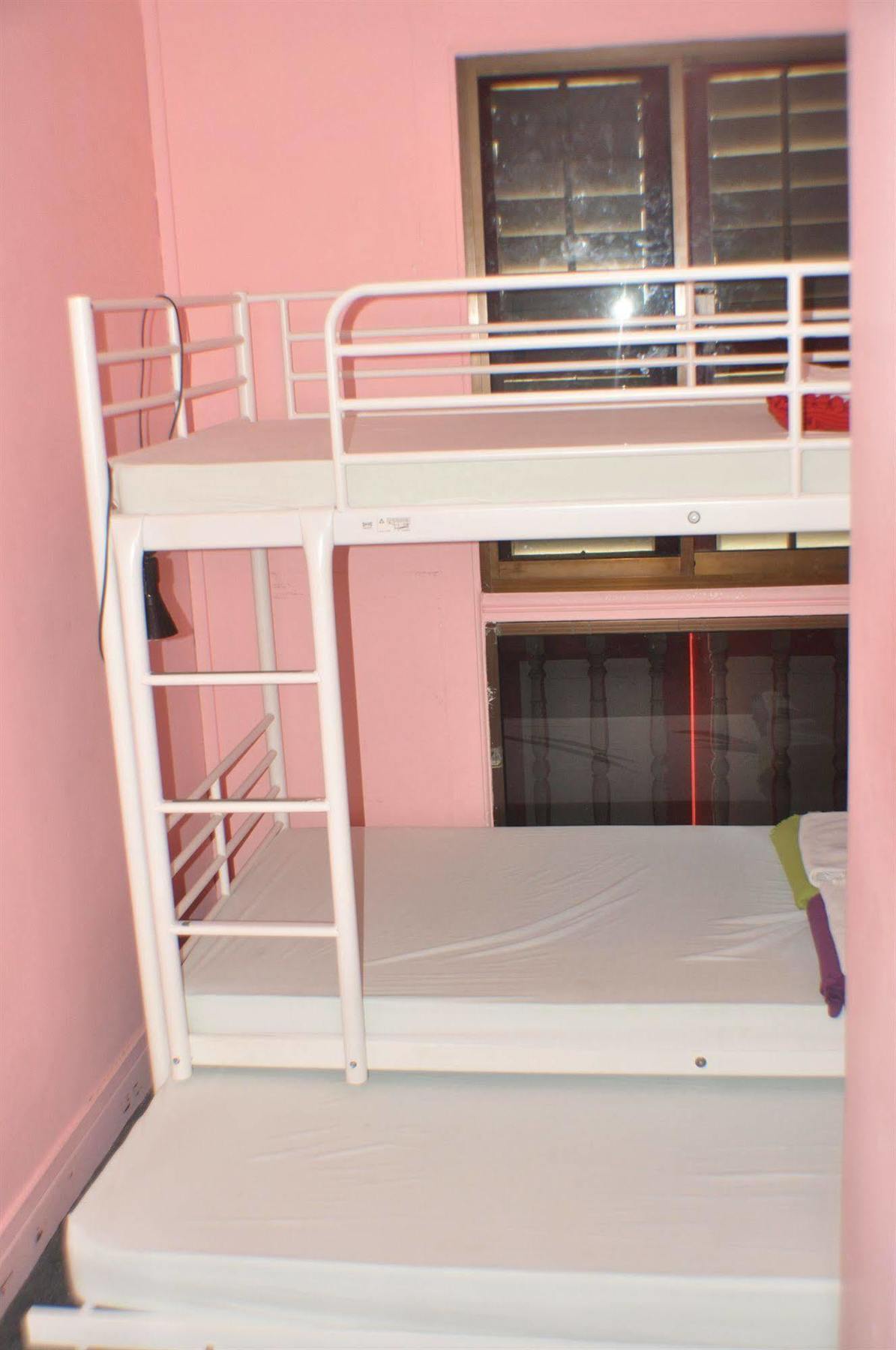 Backpackers' Chinatown Hostel