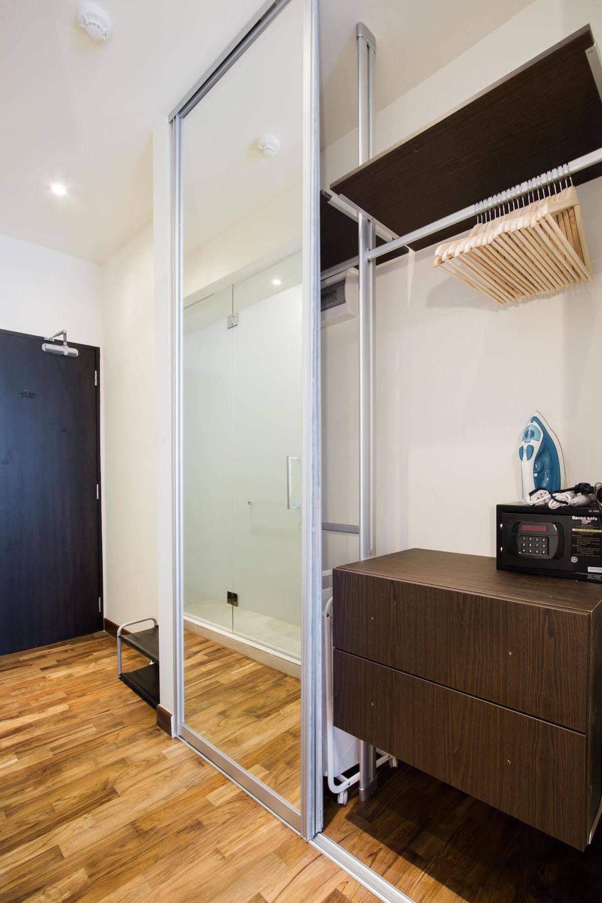 Heritage Collection On Boat Quay - South Bridge Wing - Mobile App Check-in Apartment *