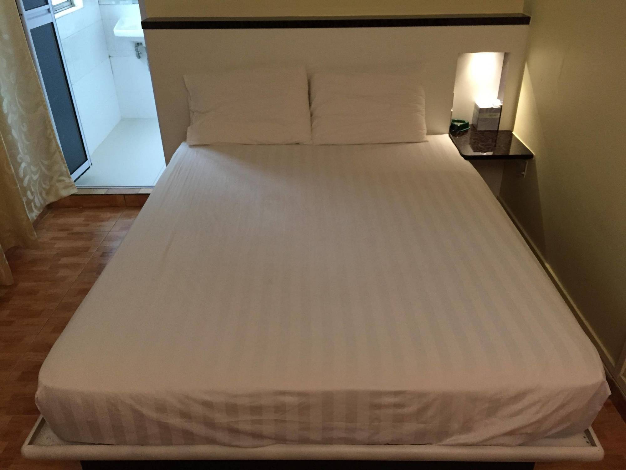 The Amazing 3* Singapore