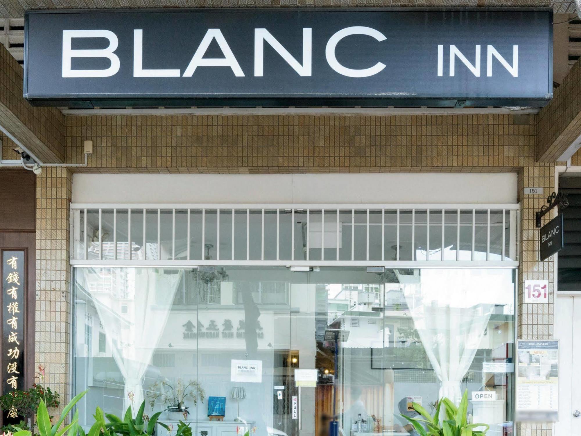 Hostel Blanc
